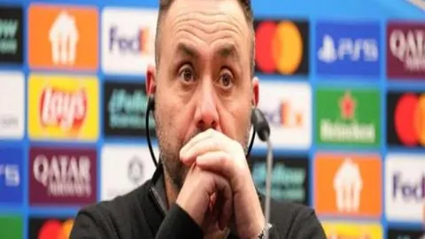 中国女子举重队六年后再夺世界大赛团体金牌